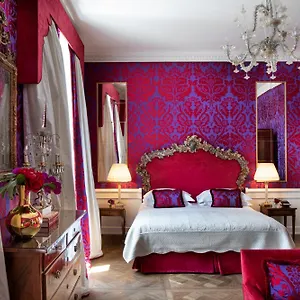 ***** Hotel Helvetia&bristol – Starhotels Collezione Italia
